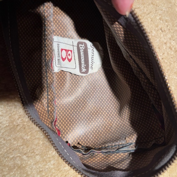 Vintage bowling shoes in vintage plaid Brunswick bag - Picture 10 of 10